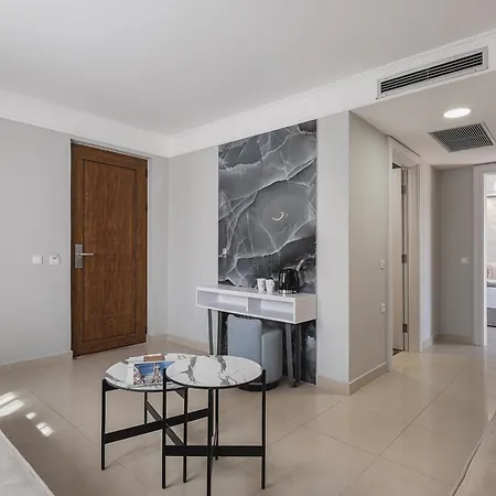 리조트 Caldera Creta Paradise 4*